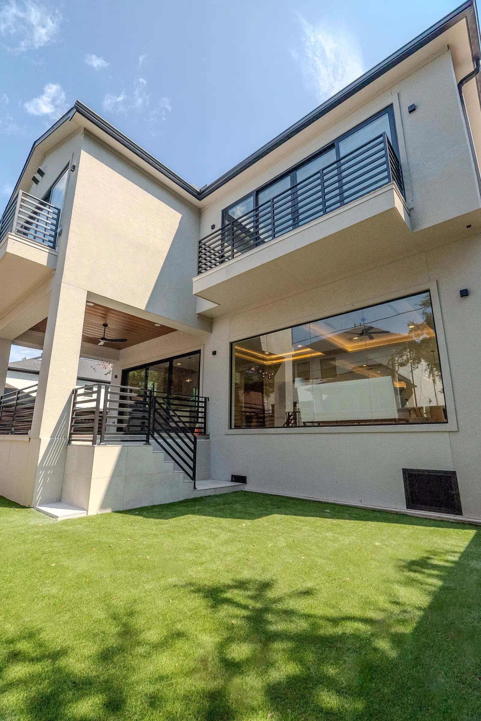 2526 Southgate Blvd
