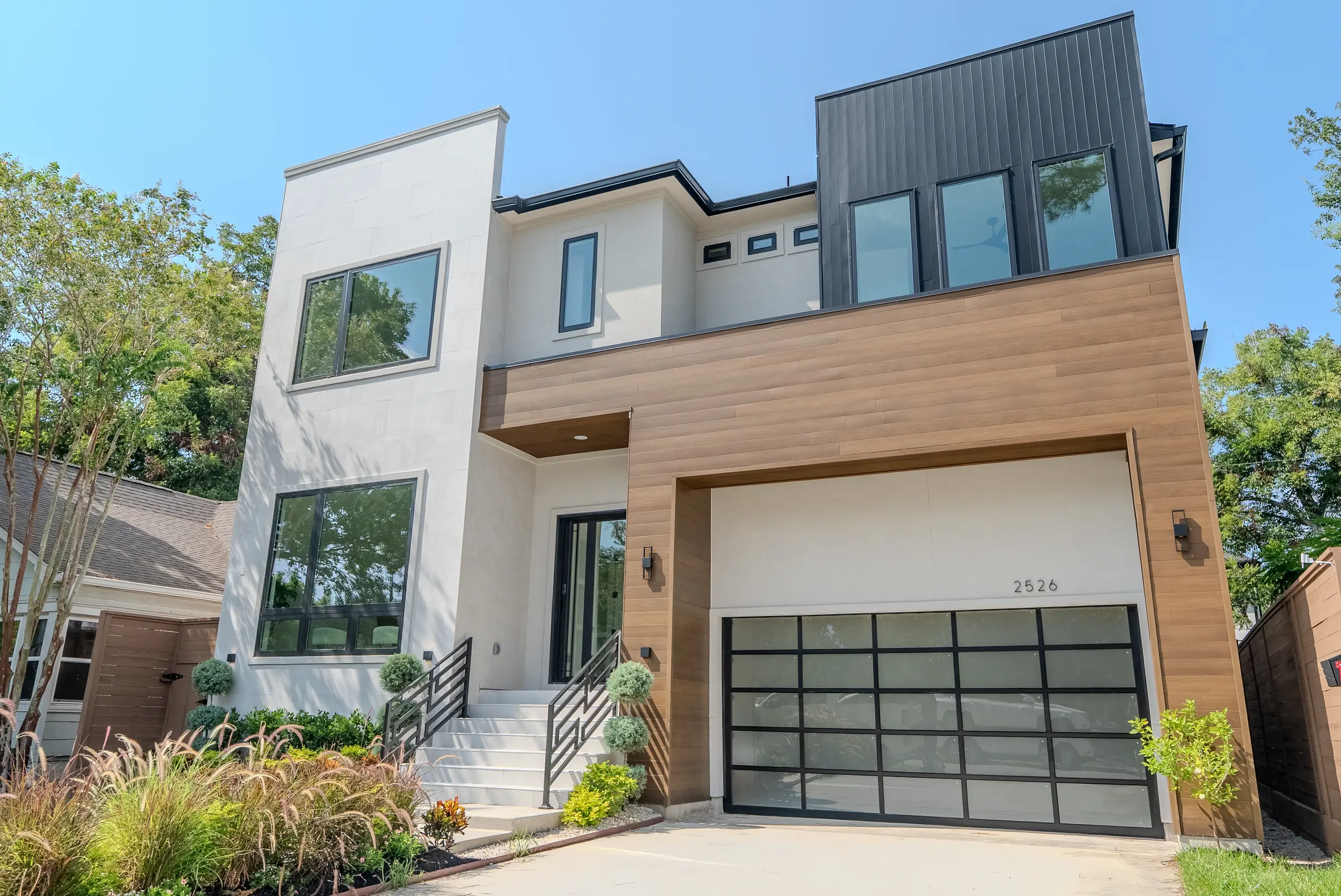 2526 Southgate Blvd