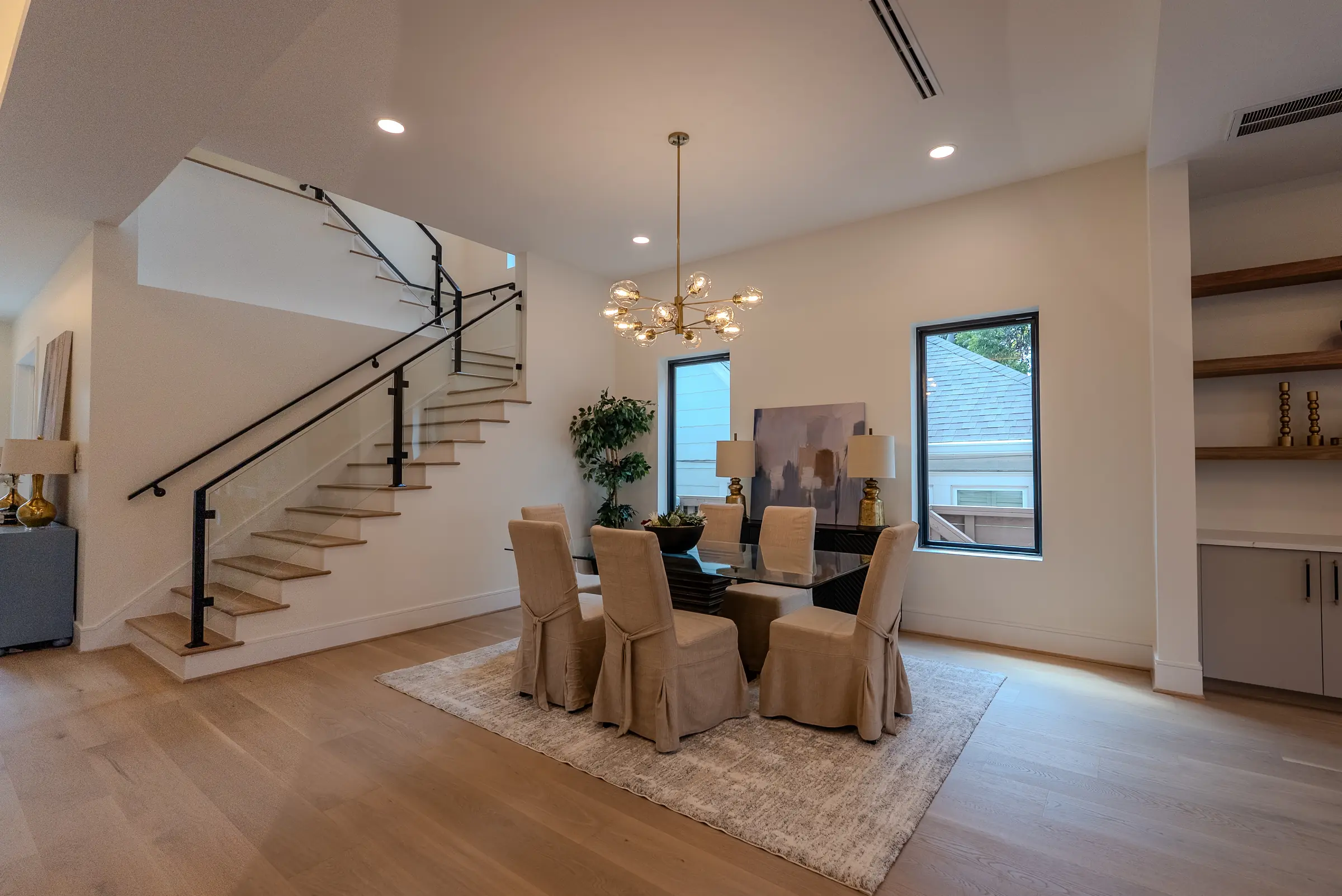2526 Southgate Blvd